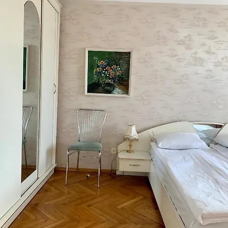 Centrum Two Bedroom 아파트 *